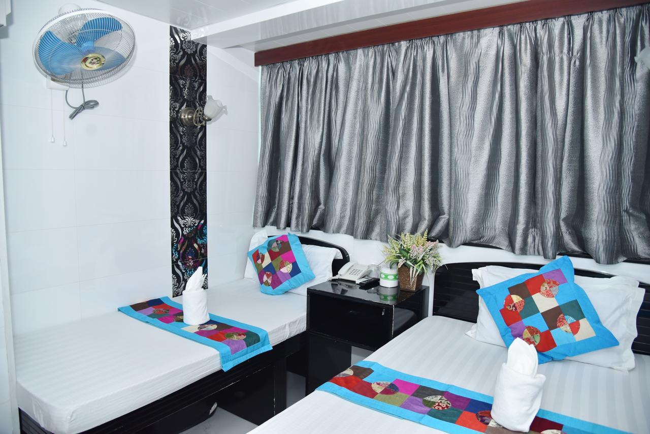 Premium Lounge Hotel Hongkong Buitenkant foto
